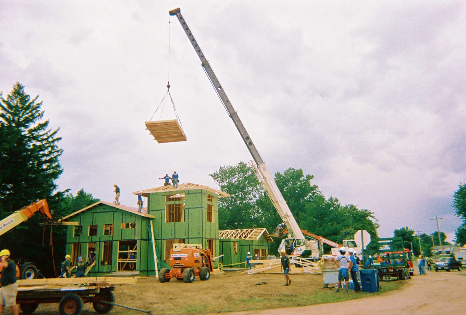 res-ExtremeHomeMakeover1